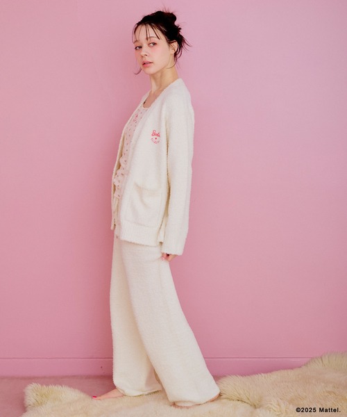 ELLEgirl（エルガール）の「《Barbie×ELLEgirl》マシュマロタッチニットVネックカーディガン（ニット/セーター・レディース・アイボリー・FREE）」の9枚目の写真