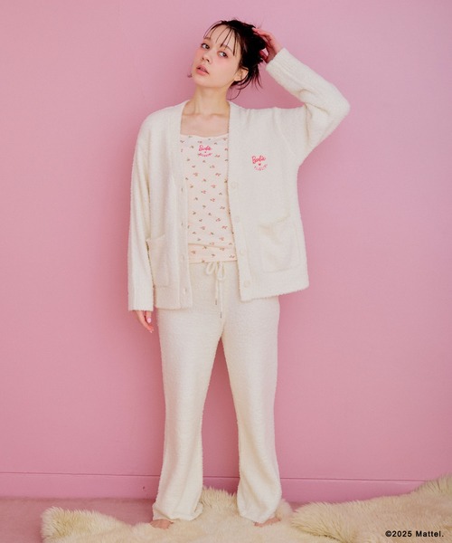 ELLEgirl（エルガール）の「《Barbie×ELLEgirl》マシュマロタッチニットVネックカーディガン（ニット/セーター・レディース・アイボリー・FREE）」の7枚目の写真