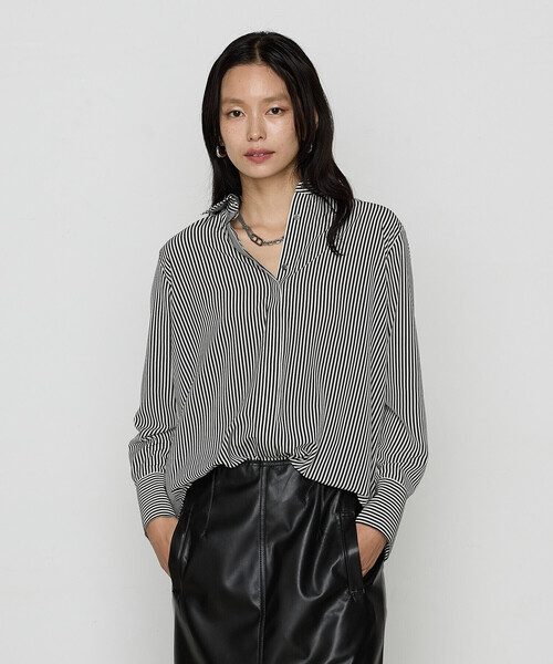 COMME CA(コムサ)の「〔 TALLサイズ 〕 パウダーデシン/デシンストライプ シャツ(シャツ/ブラウス・レディース・ホワイト/グレー/ブラック・15号/13号)」の13枚目の写真
