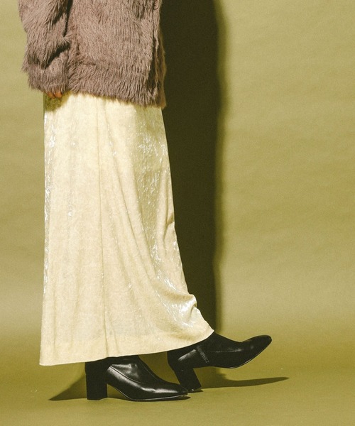 GLOBAL WORK（グローバルワーク）の「ベロアスカート/611191（スカート・レディース・ホワイト系その他7/ブラウン・MEDIUM/LARGE）」の9枚目の写真