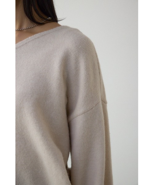 AZUL by moussy(アズールバイマウジー)の「Vネックアソートカラーニットプルオーバー(ニット/セーター・レディース・ブラック/レッド/グレー系その他/アイボリー/ブルー・FREE)」の14枚目の写真