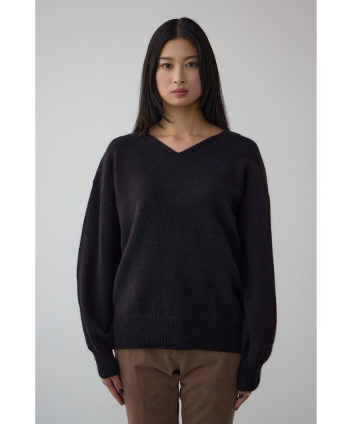 AZUL by moussy(アズールバイマウジー)の「Vネックアソートカラーニットプルオーバー(ニット/セーター・レディース・ブラック/レッド/グレー系その他/アイボリー/ブルー・FREE)」の21枚目の写真