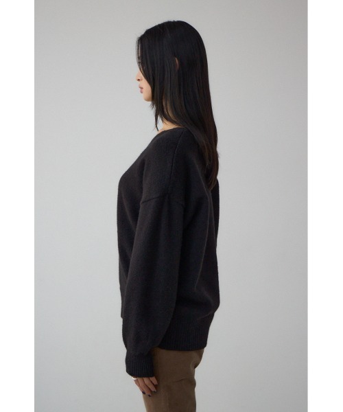 AZUL by moussy(アズールバイマウジー)の「Vネックアソートカラーニットプルオーバー(ニット/セーター・レディース・ブラック/レッド/グレー系その他/アイボリー/ブルー・FREE)」の22枚目の写真