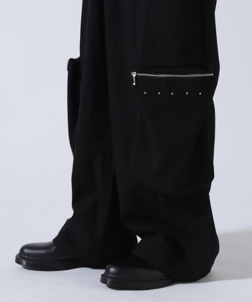 GEN_DAI（ゲンダイ）の「GEN_DAI/ゲンダイ/Studs Cargo Pants（カーゴパンツ・メンズ・ブラック・0/2/1）」の5枚目の写真