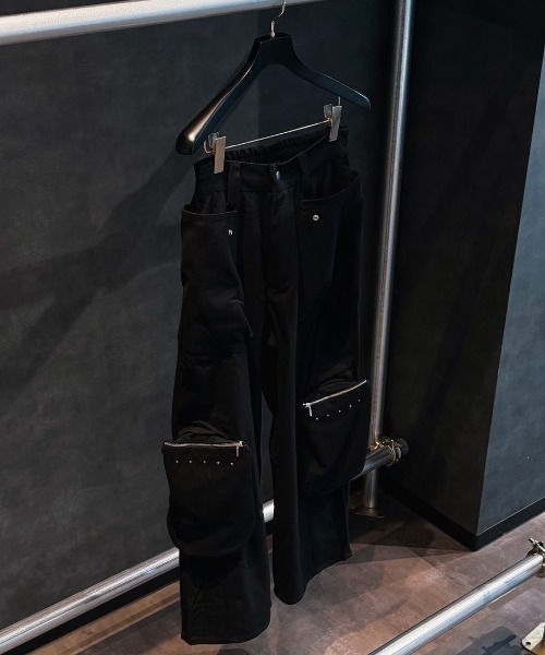 GEN_DAI（ゲンダイ）の「GEN_DAI/ゲンダイ/Studs Cargo Pants（カーゴパンツ・メンズ・ブラック・0/2/1）」の12枚目の写真