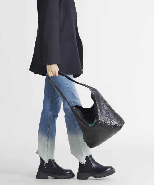 GREEN STUFF（グリーンスタッフ）の「seem full bag 62 - glitter texture black（ショルダーバッグ・レディース・その他・FREE）」の6枚目の写真