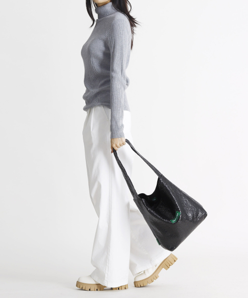 GREEN STUFF（グリーンスタッフ）の「seem full bag 62 - glitter texture black（ショルダーバッグ・レディース・その他・FREE）」の8枚目の写真