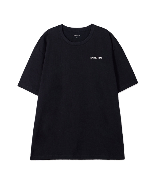 MAKEITTO（メイキット）の「[URBAN LETTERING] CREW NECK TEE_BLACK（Tシャツ/カットソー・メンズ・その他・MEDIUM/LARGE/X-LARGE/XX-LARGE）」の3枚目の写真