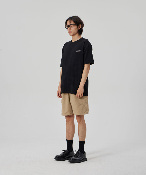 MAKEITTO（メイキット）の「[URBAN LETTERING] CREW NECK TEE_BLACK（Tシャツ/カットソー・メンズ・その他・MEDIUM/LARGE/X-LARGE/XX-LARGE）」の4枚目の写真
