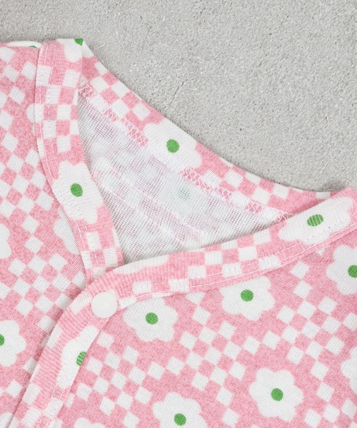 Ocean&Ground(オーシャン&グラウンド)の「半袖ロンパス/Flower Tile(ロンパース・キッズ・ピンク/ブルー・70)」の5枚目の写真