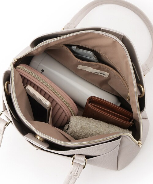 SHOO・LA・RUE（シューラルー）の「【軽量/2WAY】ロングハンドル ラウンドトートバッグ（トートバッグ・レディース・ベージュ/グレー/ブラック・00）」の8枚目の写真