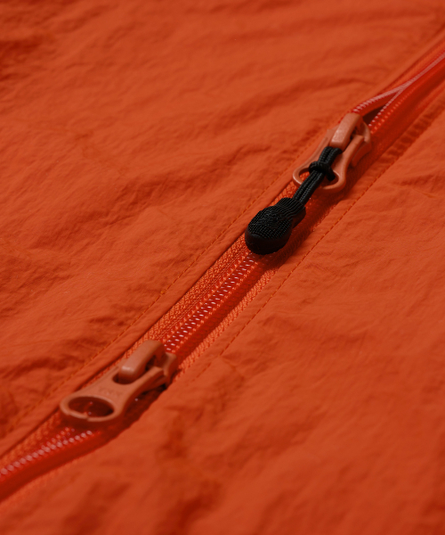 BROWNBREATH（ブラウンブレス）の「TAG NYLON RAGLAN JACKET - ORANGE（ナイロンジャケット・レディース・その他・M/L/S）」の8枚目の写真