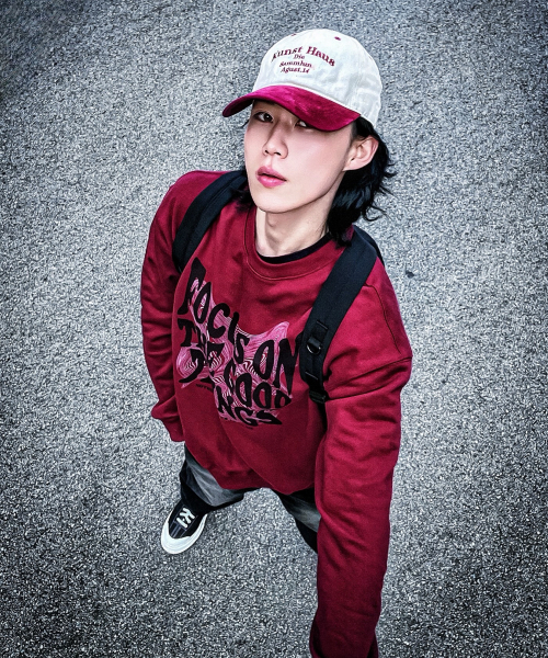 NOTHINGISBETTERTHANME(ナッシングイズベターザンミー)の「GEOMETRY LETTERING SWEATSHIRT_burgundy(スウェット・レディース・その他・M/L)」の3枚目の写真