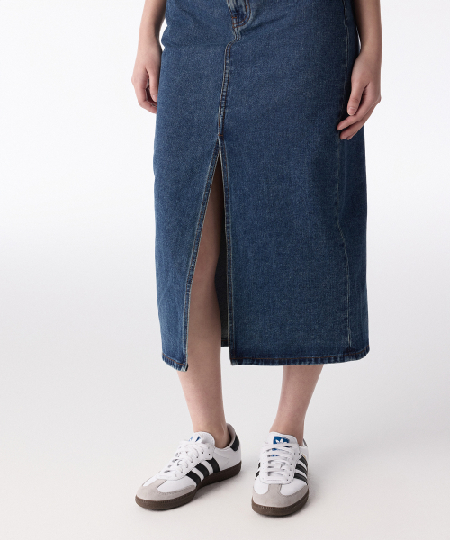 MUSINSA STANDARD WOMAN（ムシンサスタンダードウーマン）の「ウィメンズフロントスリットデニムロングスカート[ミディアムインディゴ]（スカート・レディース・その他・SMALL/MEDIUM/LARGE/X-SMALL）」の7枚目の写真