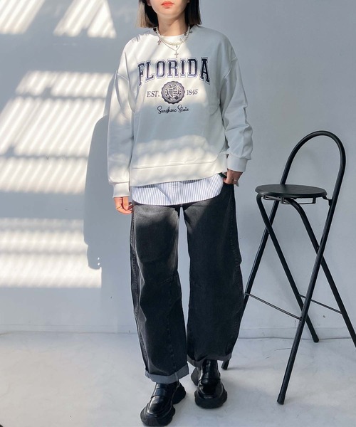 AS KNOW AS plus(アズノゥアズプラス)の「〇カレッジロゴ刺繍オーバーサイズスウェット【UNISEX ITEM】(スウェット・レディース・ダークグリーン/チャコールグレー/オフホワイト・FREE)」の15枚目の写真