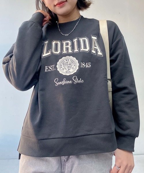 AS KNOW AS plus(アズノゥアズプラス)の「〇カレッジロゴ刺繍オーバーサイズスウェット【UNISEX ITEM】(スウェット・レディース・ダークグリーン/チャコールグレー/オフホワイト・FREE)」の16枚目の写真