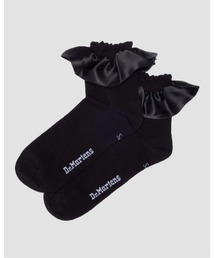 Dr. Martens（ドクターマーチン）の「Dr. Martens/ドクターマーチン サテン フリル ソックス 42228001（ソックス/靴下）」