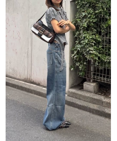 SLY（スライ）の「【2026SS新作】BACK TO FRONT DENIM PT バックトゥフロントデニムパンツ 冬服 春服（デニムパンツ・レディース・ブルー・2/1/0）」の14枚目の写真