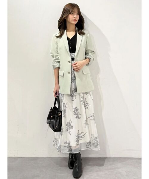 MERCURYDUO（マーキュリーデュオ）の「ブーケ花柄ニットドッキングワンピース（ワンピース・レディース・ベージュ/ラベンダー/ブラック・MEDIUM/SMALL）」の17枚目の写真