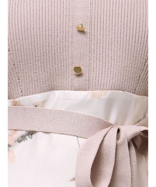 MERCURYDUO（マーキュリーデュオ）の「ブーケ花柄ニットドッキングワンピース（ワンピース・レディース・ベージュ/ラベンダー/ブラック・MEDIUM/SMALL）」の11枚目の写真