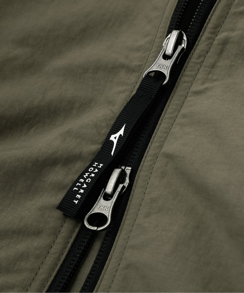 MARGARET HOWELL（マーガレットハウエル）の「WATER REPELENT NYLON POPLIN（Tシャツ/カットソー・メンズ・カーキ/ネイビー・X-LARGE/MEDIUM/LARGE）」の11枚目の写真