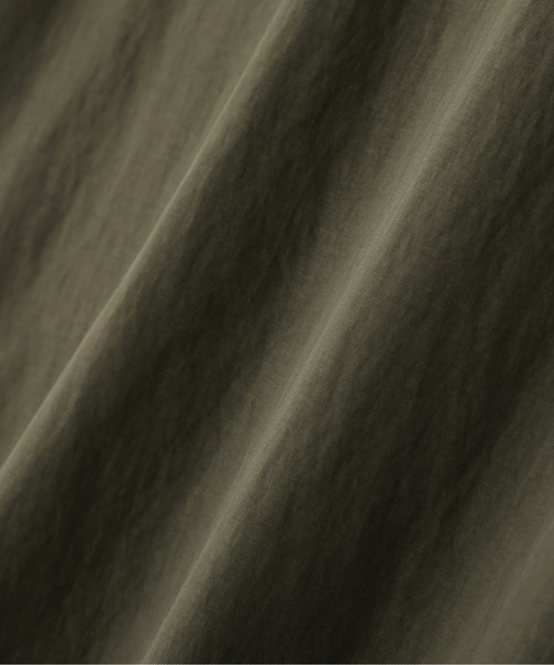 MARGARET HOWELL（マーガレットハウエル）の「WATER REPELENT NYLON POPLIN（Tシャツ/カットソー・メンズ・カーキ/ネイビー・X-LARGE/MEDIUM/LARGE）」の14枚目の写真