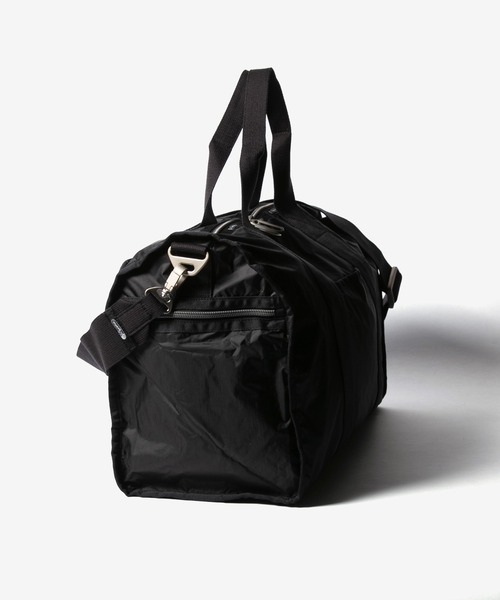 LeSportsac(レスポートサック)の「LeSportsac ESSENTIAL MEDIUM DUFFLE レスポートサック エッセンシャル ミディアム ボストンバッグ(ボストンバッグ・レディース・ブラック系1・FREE)」の4枚目の写真