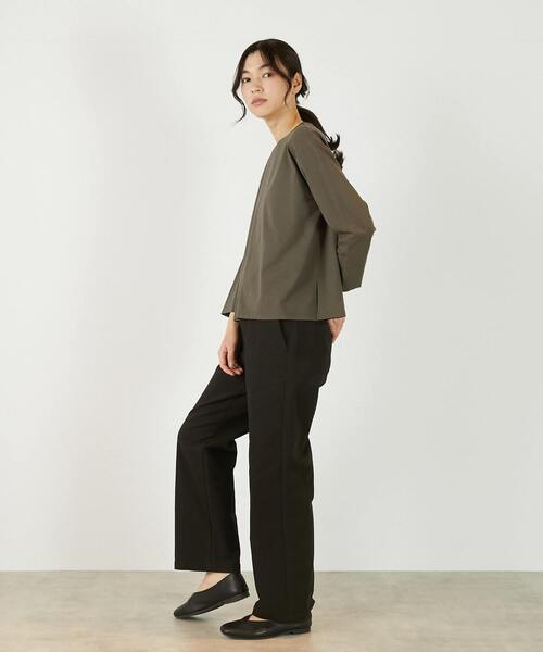 MELROSE claire(メルローズ クレール)の「《定番》TCツイルストレッチストレートパンツ(一部WEB限定サイズ)(その他パンツ・レディース・カーキ/アイボリー/ベージュ/ブラック・2/5/3/4)」の9枚目の写真