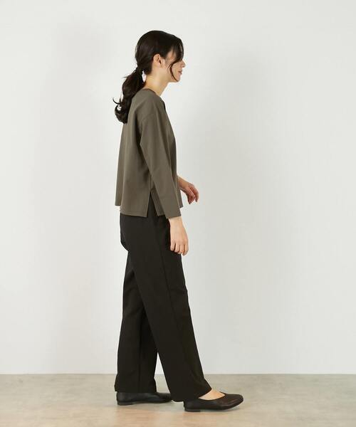 MELROSE claire(メルローズ クレール)の「《定番》TCツイルストレッチストレートパンツ(一部WEB限定サイズ)(その他パンツ・レディース・カーキ/アイボリー/ベージュ/ブラック・2/5/3/4)」の12枚目の写真