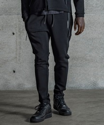 1PIU1UGUALE3  RELAX  | 1PIU1UGUALE3 RELAX(ウノピゥウノウグァーレトレ リラックス)バーティカルポケット テックジョガーパンツ(スウェットパンツ)