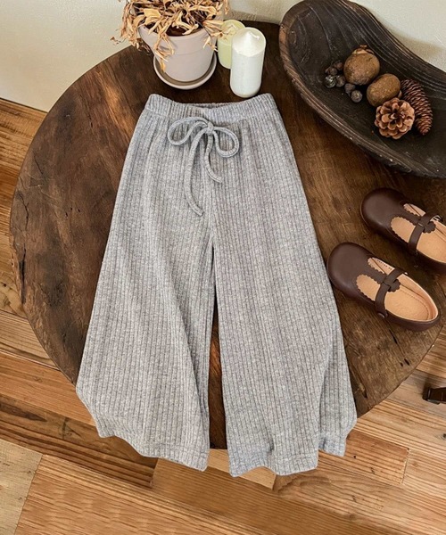 aimoha(アイモハ)の「【aimoha-KIDS-】キッズ リブワイドパンツ(その他パンツ・キッズ・ベージュ/ブラック/グレー・130/140/120/110/100/90)」の6枚目の写真