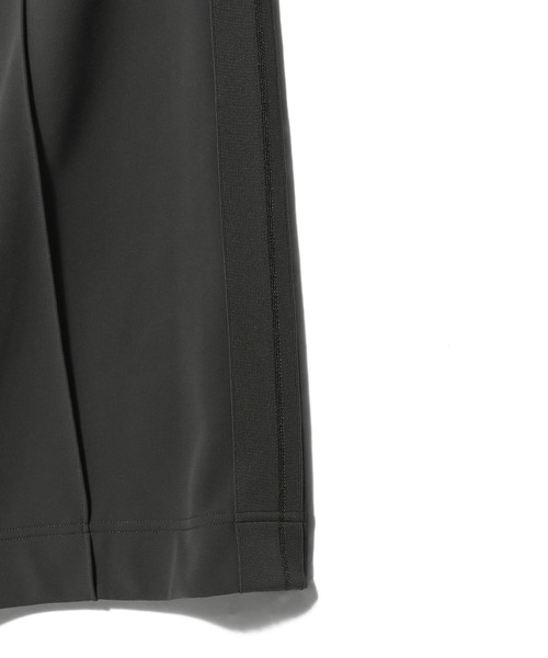 onegravity(ワングラビティ)の「onegravity / サイドライン ワイドパンツ(その他パンツ・メンズ・ブラック/チャコールグレー・SMALL/MEDIUM/LARGE)」の9枚目の写真
