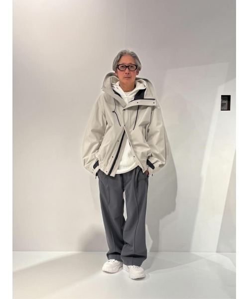 onegravity(ワングラビティ)の「onegravity / サイドライン ワイドパンツ(その他パンツ・メンズ・ブラック/チャコールグレー・SMALL/MEDIUM/LARGE)」の3枚目の写真