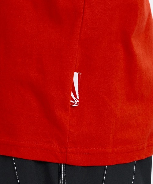 BILLABONG(ビラボン)の「BILLABONG メンズ A.I. BIO WAVE PREMIU Tシャツ 【2026年春夏モデル】/ビラボンアンディアイアインズコラボモデル半袖Tシャツ(Tシャツ/カットソー・メンズ・レッド・X-LARGE/LARGE/MEDIUM)」の5枚目の写真