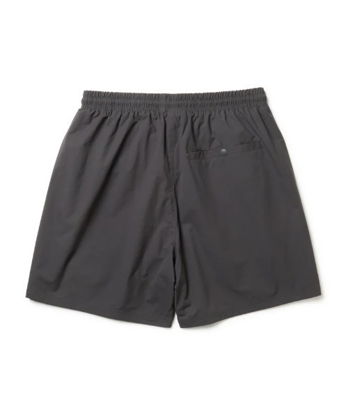NEW ERA(ニューエラ)の「【NEW ERA】ユーティリティー ショートパンツ チャコールグレー Utility Short Pants OD UTILITY SPT CHA 261(その他パンツ・メンズ・チャコール・MEDIUM/LARGE/X-LARGE)」の2枚目の写真