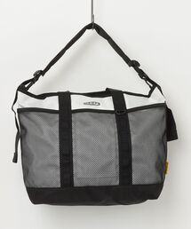 KEEN（キーン）の「HARVEST ADVENTURE TOTE II U-WHITE/BLACK（トートバッグ）」