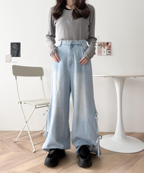 WEGO（ウィゴー）の「WEGO/リボンデザイン厚底スニーカー（スニーカー・レディース・ブラック/ホワイト・MEDIUM/SMALL/LARGE）」の6枚目の写真