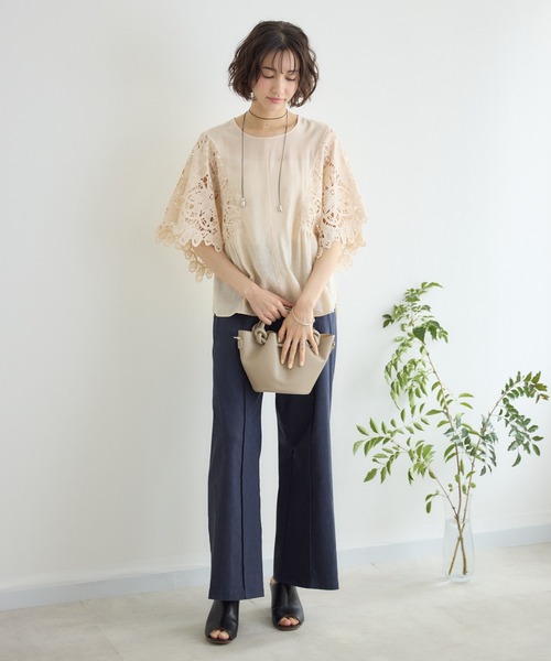 KATHARINE ROSS（キャサリンロス）の「【KATHARINE ROSS】マーガレット刺繍袖ブラウス（シャツ/ブラウス・レディース・ホワイト/ベージュ・FREE）」の4枚目の写真