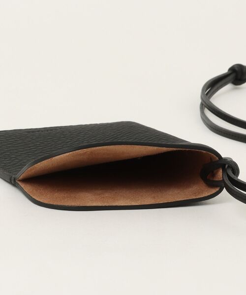 TODAYFUL(トゥデイフル)の「TODAYFUL Useful Leather Case(その他小物・レディース・ブラック/ベージュ・FREE)」の8枚目の写真