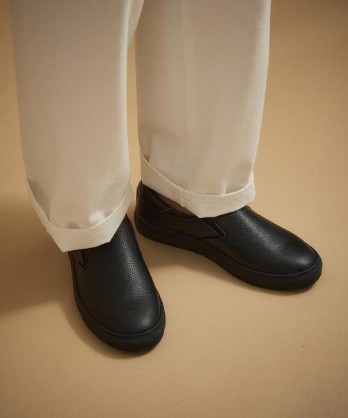 TAKEO KIKUCHI(タケオキクチ)の「レザースリッポン(スニーカー・メンズ・ブラック/ホワイト・70/60)」の11枚目の写真