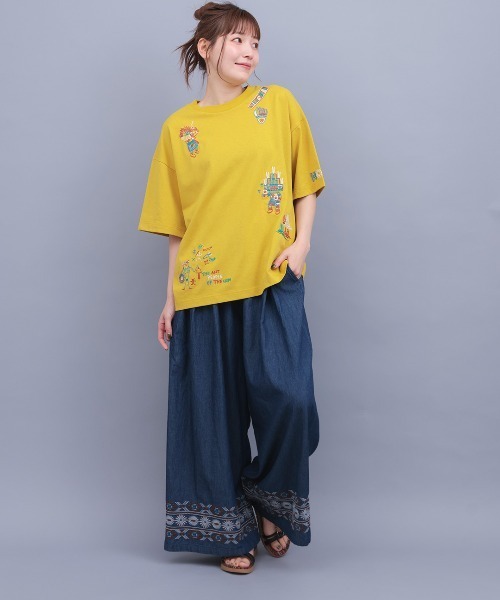 チチカカ(チチカカ)の「カッチーナ刺繍Tシャツ(Tシャツ/カットソー・レディース・マスタード/ブラック/ホワイト・FREE)」の19枚目の写真