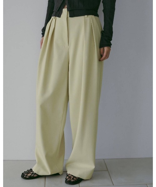 anuke（アンヌーク）の「Doubletuck Wide Pants 62610703（その他パンツ・レディース・ブラウン/オフホワイト・38/36）」の4枚目の写真