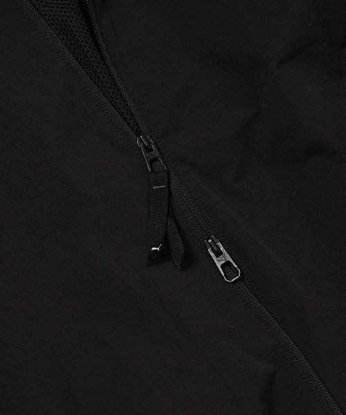 PUMA(プーマ)の「STAND COLLAR JACKET(その他アウター・メンズ・ブラック/ベージュ系その他/グレー系その他・L/M/S)」の11枚目の写真
