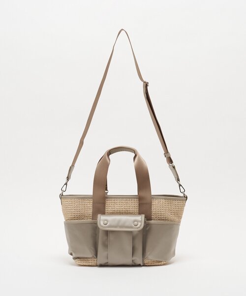 russet(ラシット)の「ナイロンラフィア×クラウズナイロン コンビ2WAYトートバッグ(トートバッグ・レディース・ブラック/アイボリー・FREE)」の6枚目の写真