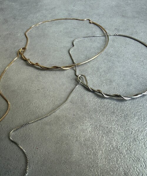 DouDou（ドゥドゥ）の「ウエーブバーチョーカーネックレス（ネックレス・レディース・シルバー/ゴールド・FREE）」の5枚目の写真