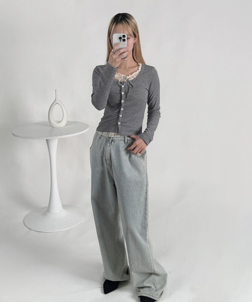 Emilie(エミリー)の「フェイクレイヤード カーディガン風 プルオーバートップス(Tシャツ/カットソー・レディース・ピンク/グレー/アイボリー/ライトブルー・FREE)」の15枚目の写真