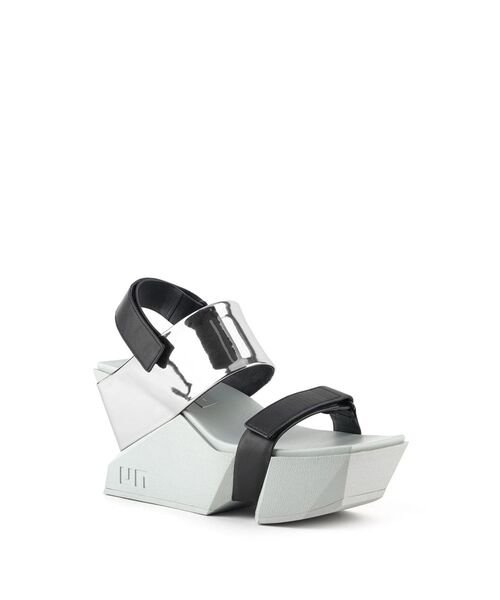 UNITED NUDE（ユナイテッドヌード）の「【UNITED NUDE】Brutt Sandal（サンダル・レディース・シルバー/ブラック・36/37/38/39）」の9枚目の写真