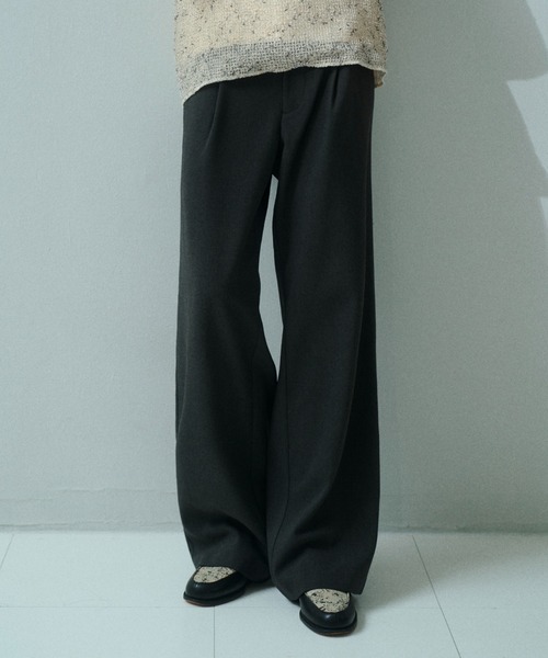 soerte（ソエルテ）の「Essential Minimal Straight Slacks / エッセンシャルミニマルストレートスラックス（スラックス・メンズ・ブラック/チャコールグレー/ブラウン・1/3/2）」の6枚目の写真