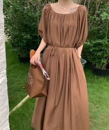 クルーネックロングワンピース