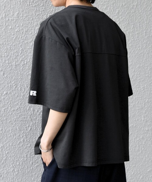 Russell Athletic（ラッセルアスレティック）の「【SHIPS any別注】RUSSELL ATHLETIC:〈吸水速乾/抗菌防臭〉Dri-Power(R) フットボール Tシャツ◇（Tシャツ/カットソー・メンズ・ホワイト/ライトブルー/ブラック/ダークグレー・X-LARGE/LARGE/MEDIUM）」の14枚目の写真